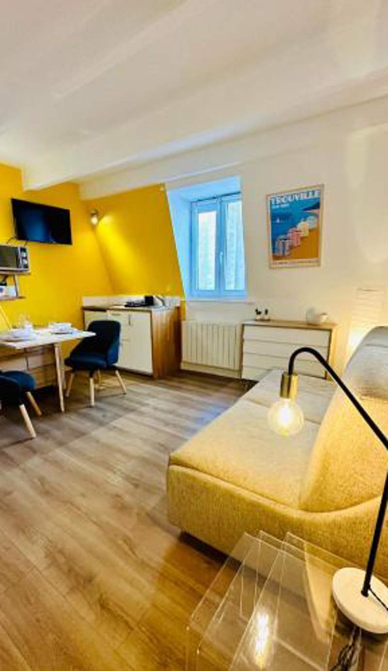 Studio Hissez Haut - idéalement placé, plage, restaurants, commerces