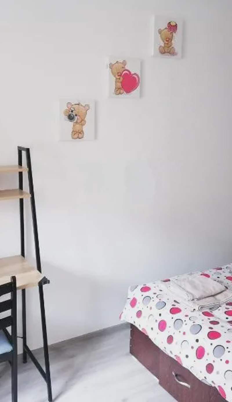 Romanilor - Studio First Floor