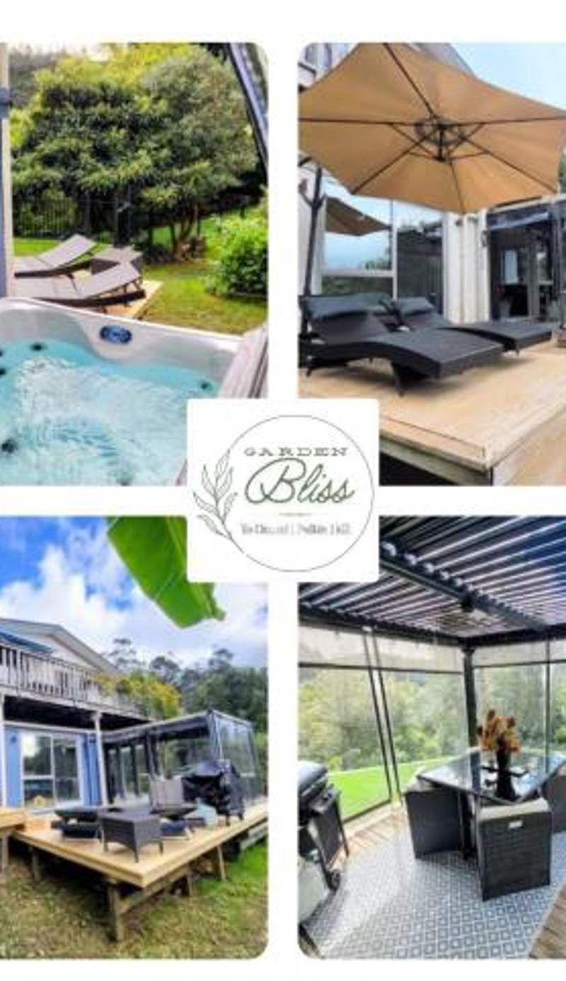 Garden Bliss & Bird Sanctuary in Paihia Estuary