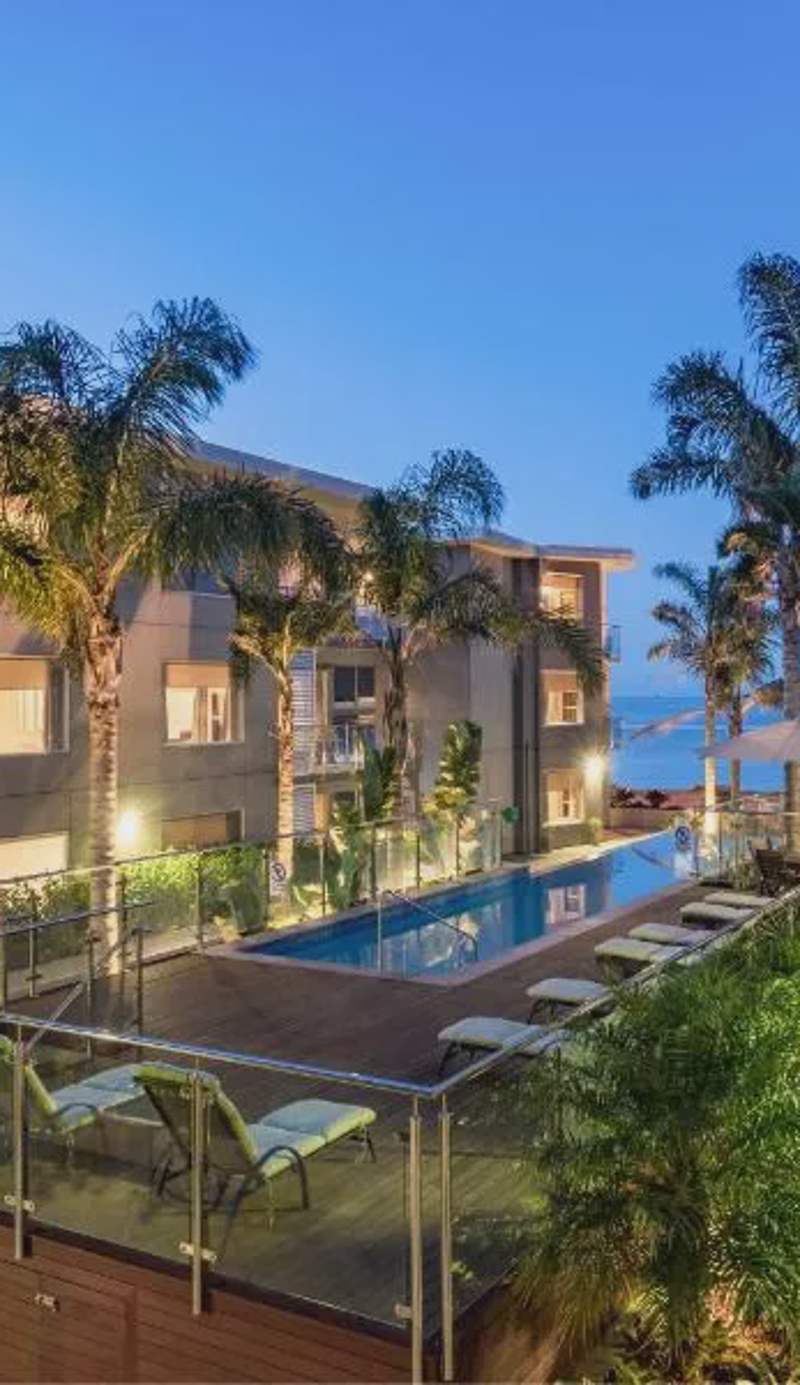 Edgewater Palms Apartments