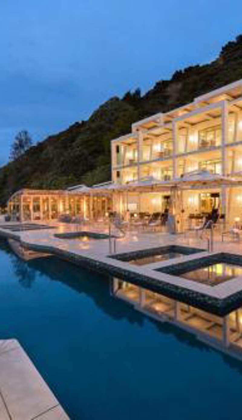 Paihia Beach Resort & Spa Hotel