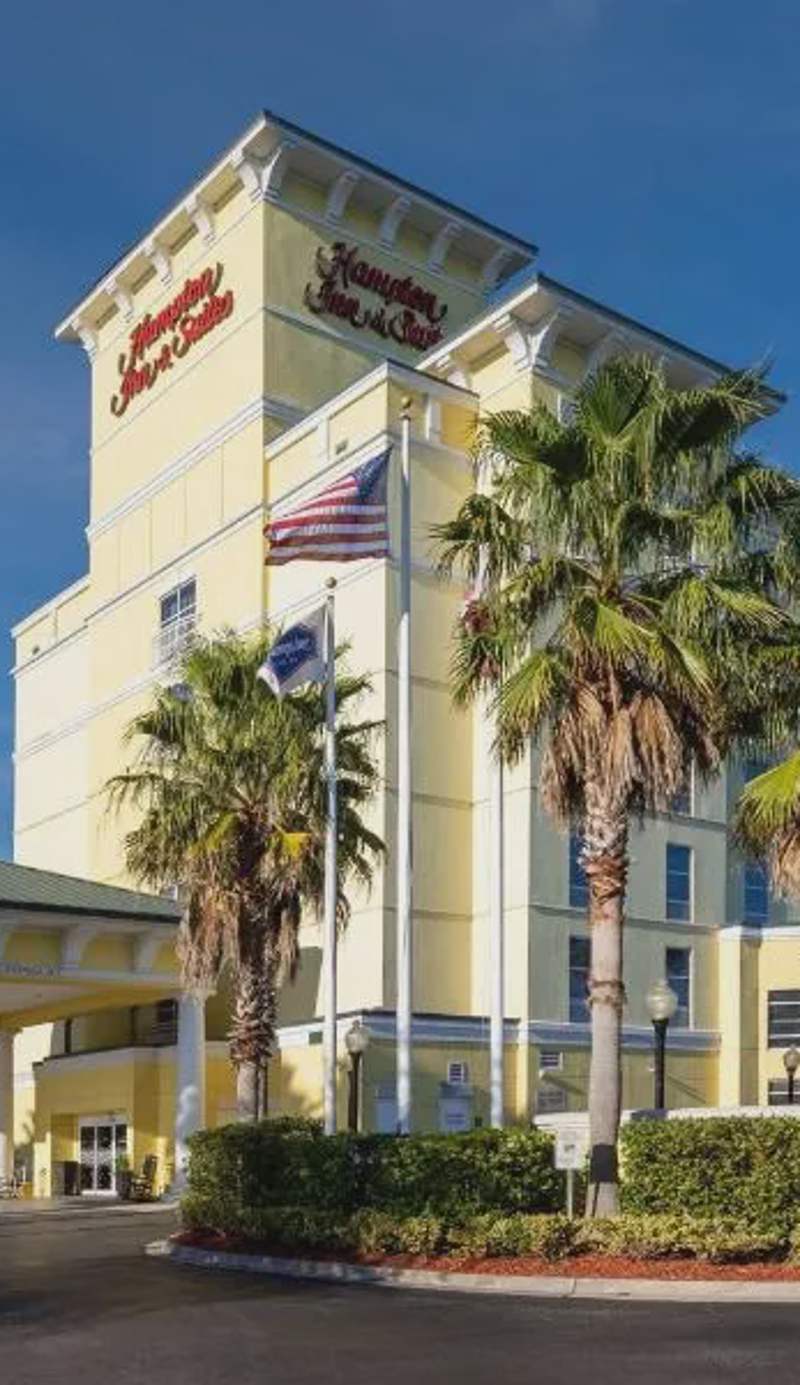 Hampton Inn & Suites Jacksonville Deerwood Park