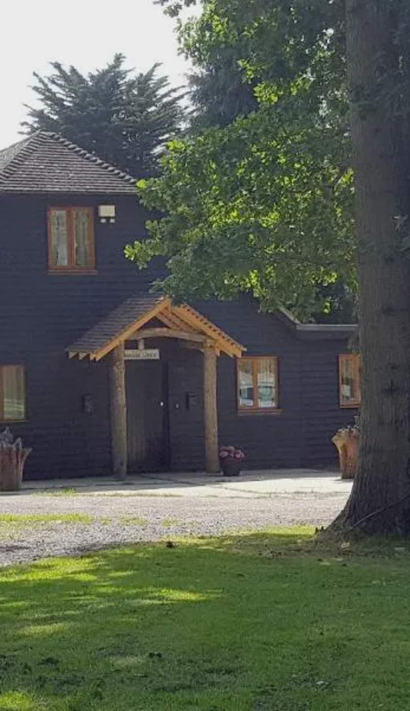 Oakside Lodge Guest House