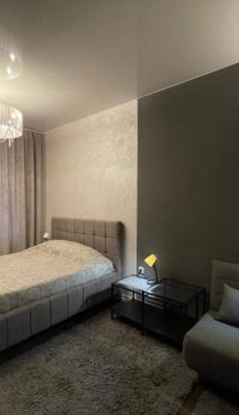 Kingsize bed SELF CHECK IN & Smart tv