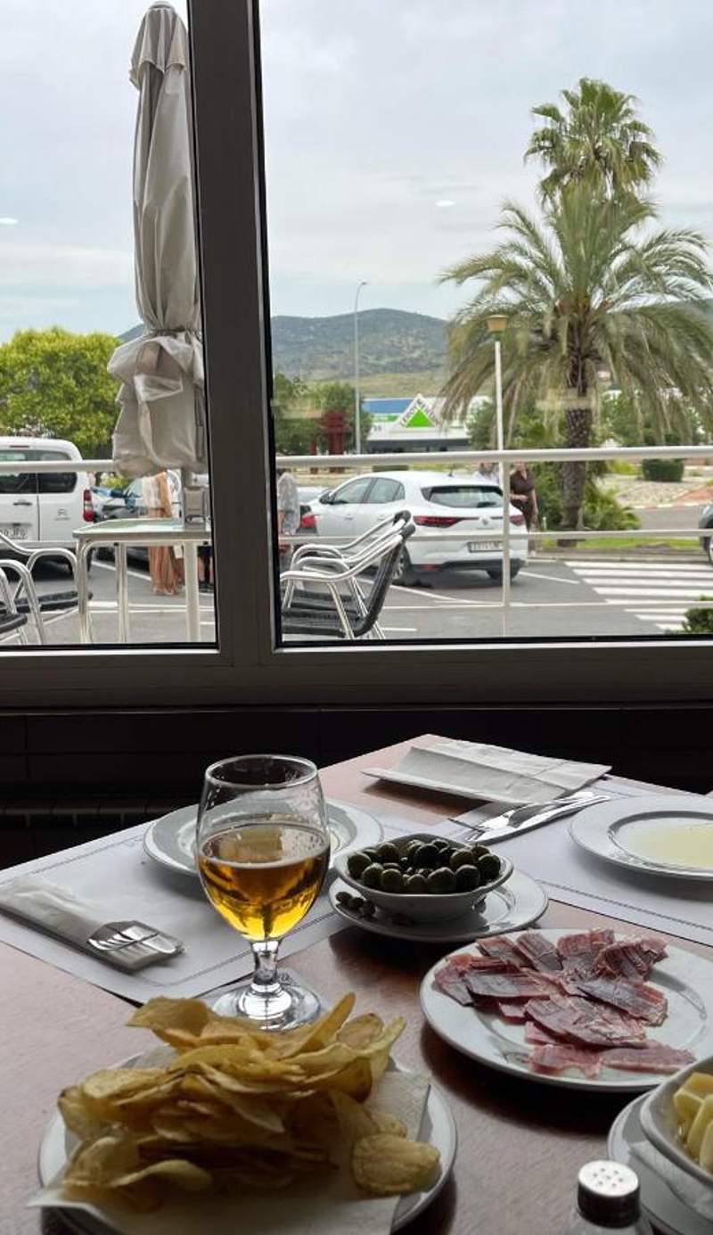 Hotel Azar