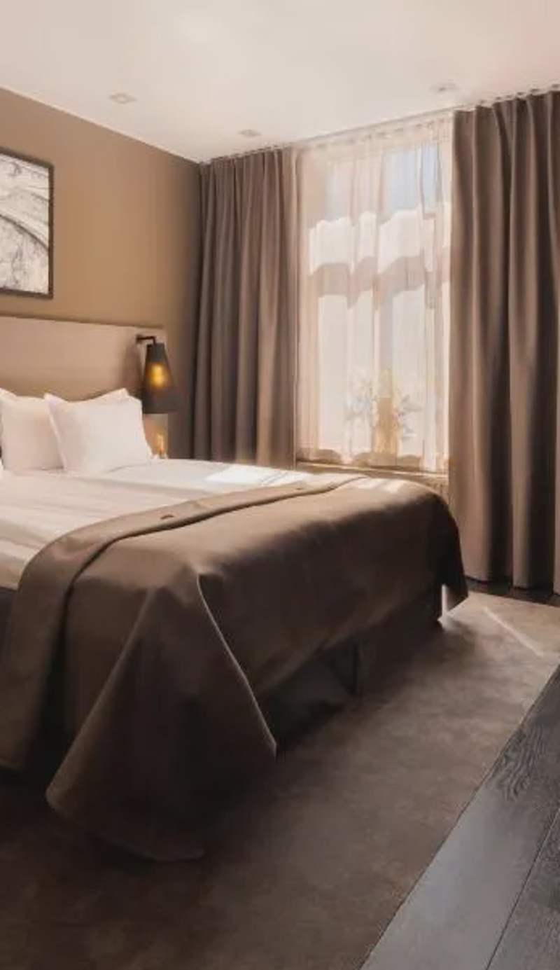 The Lamp Hotel & Spa