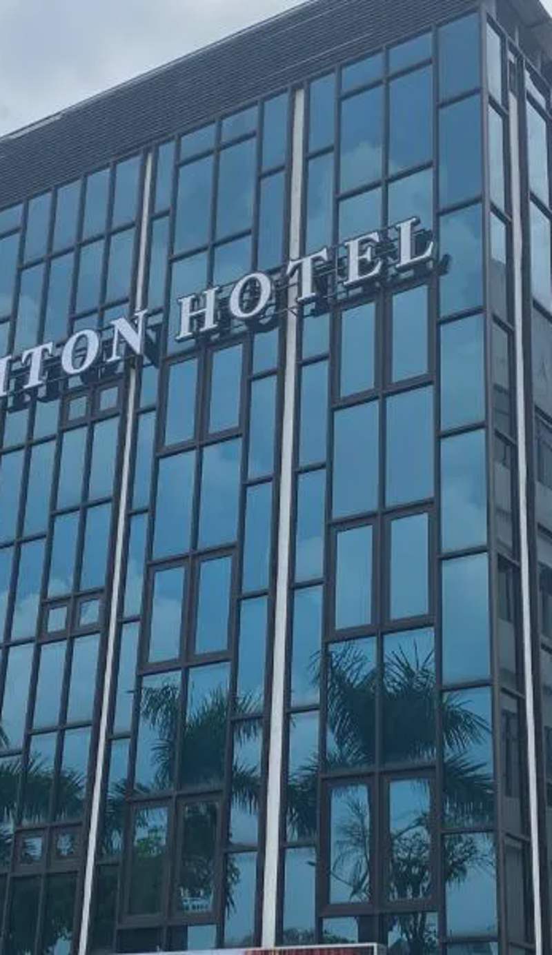 Chariton Hotel Skudai Kiri