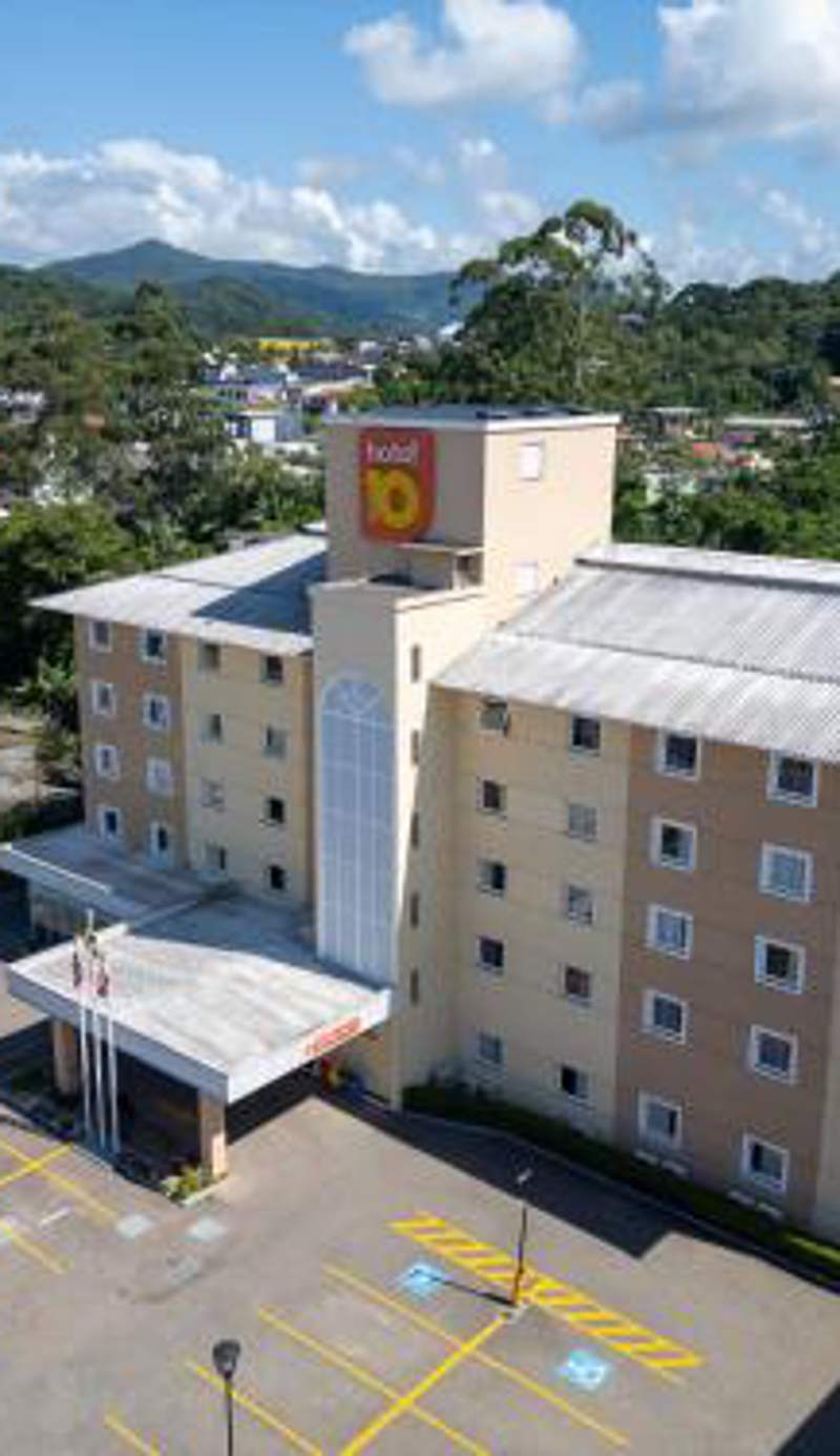 Hotel 10 Blumenau