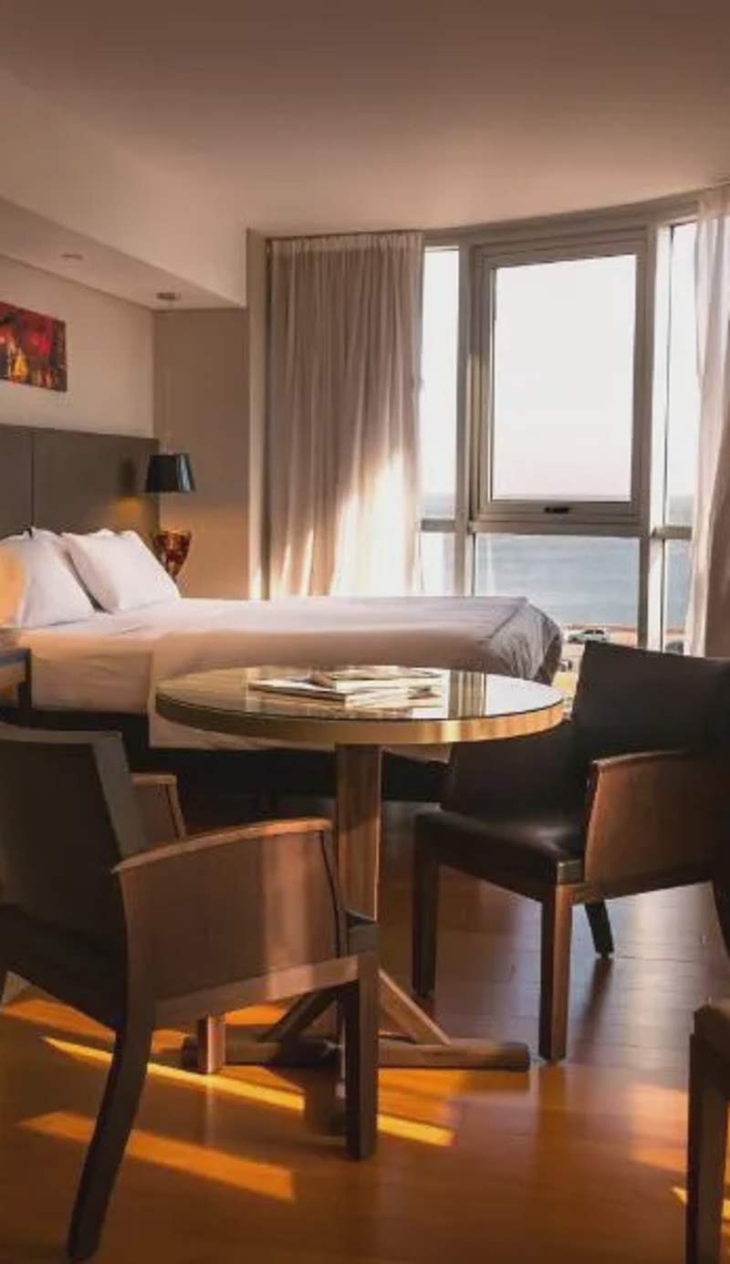 AXSUR Design Hotel