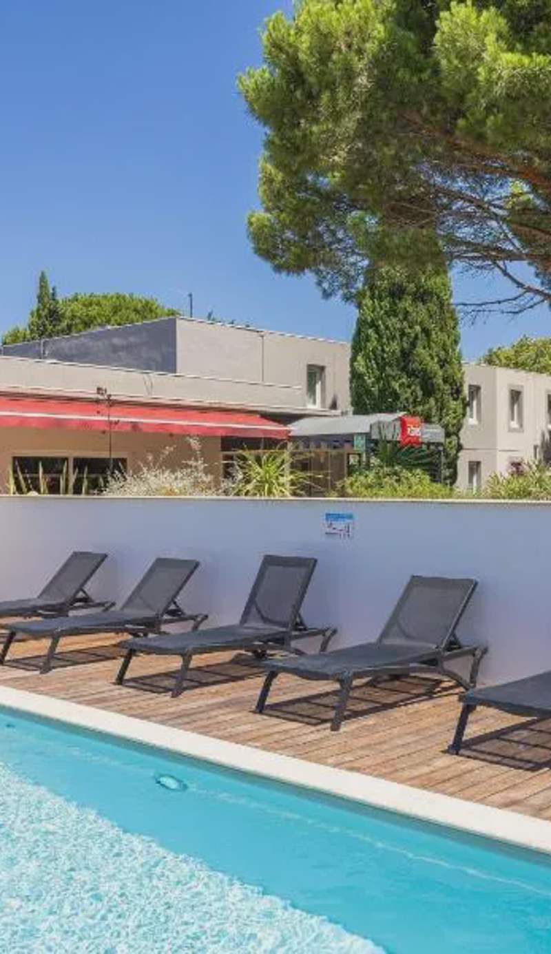 ibis Carcassonne Est la Cité