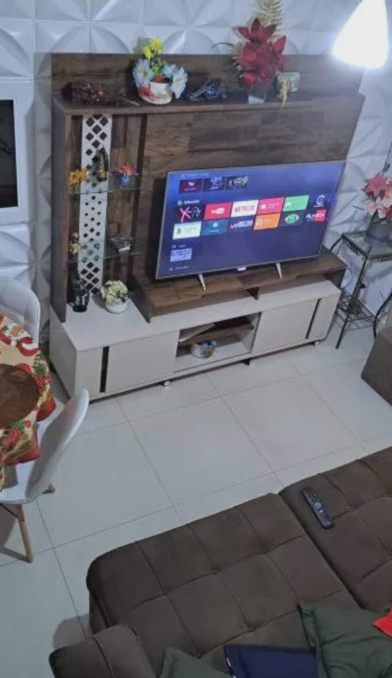 Apto em Enseada, 200 metros praia - 2 quartos com ar condicionado - 6 hospedes