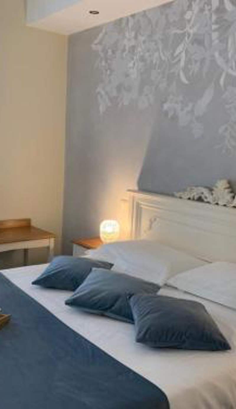 CAVALIERE suite & rooms