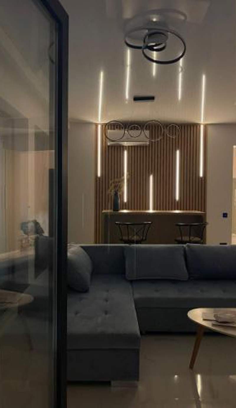 Shiba studio Mamaia