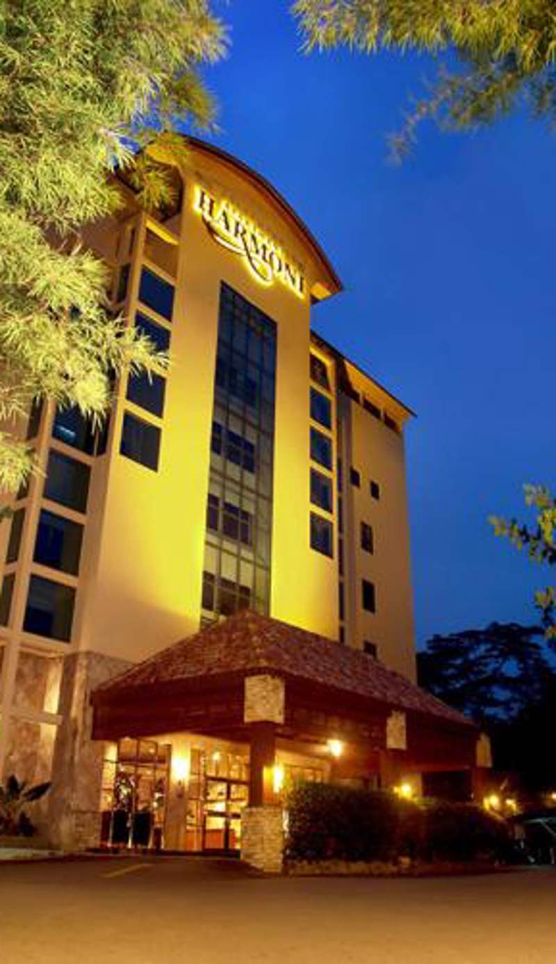 Harmoni Suites Hotel