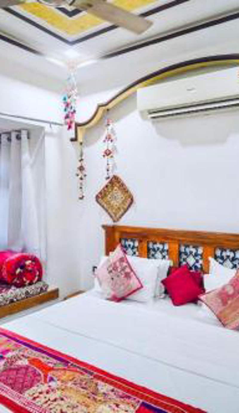 The Wanderlust Guest House & Safari