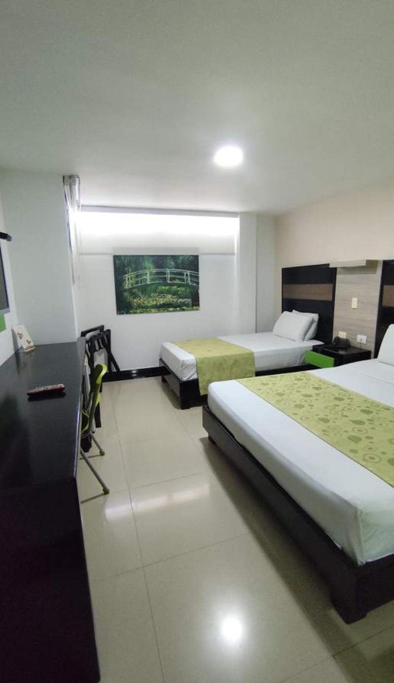 Hotel Genova Prado