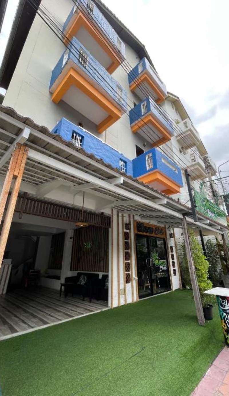 Retro Guesthouse