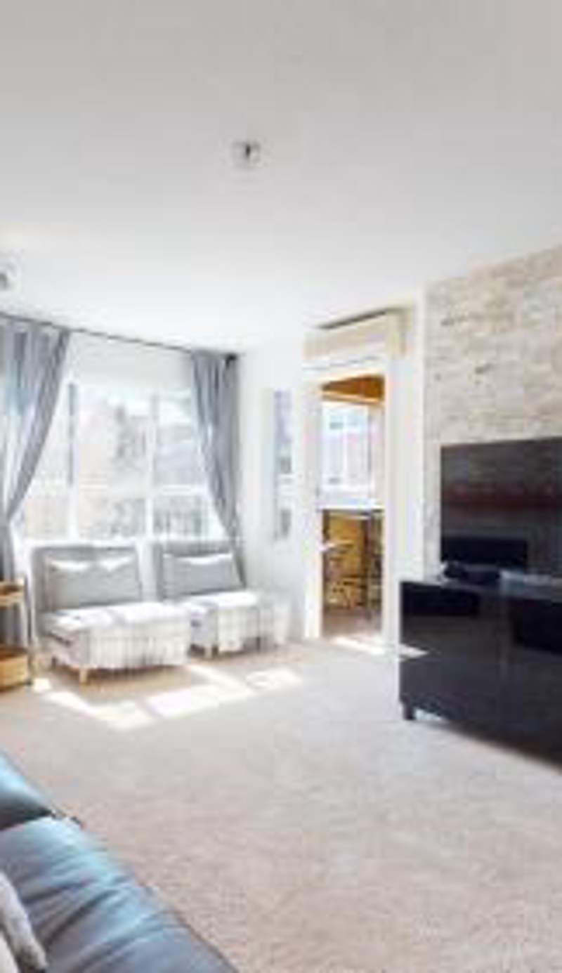 1BR + Den | Marketplace Lodge | Gas Fireplace | Village Location | Complex Hot Tub