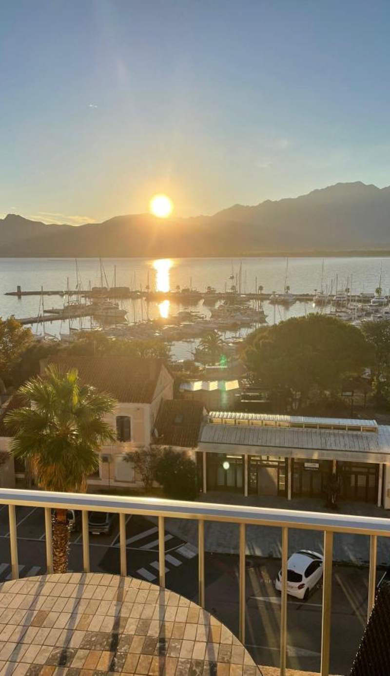 Appartement sur la baie, en centre ville