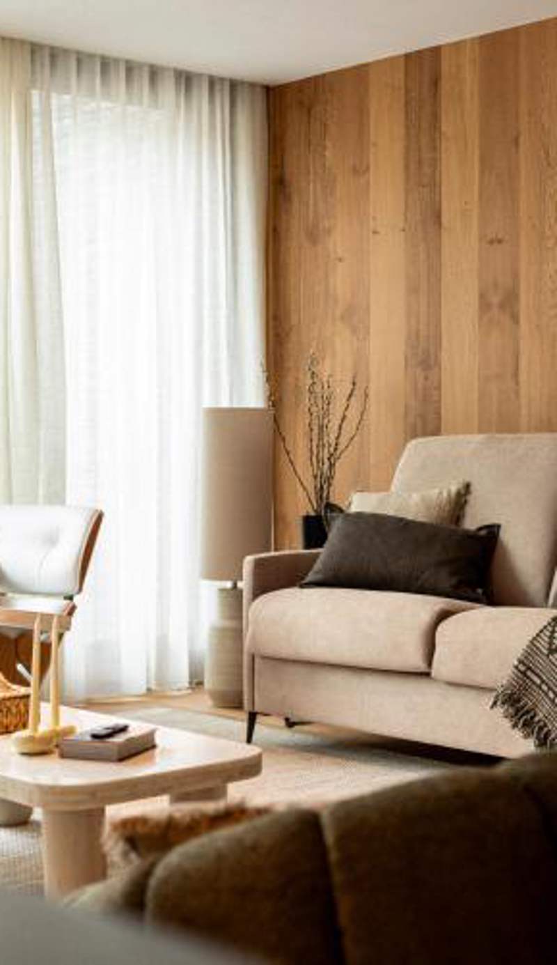 Isard Homes by Select Rentals