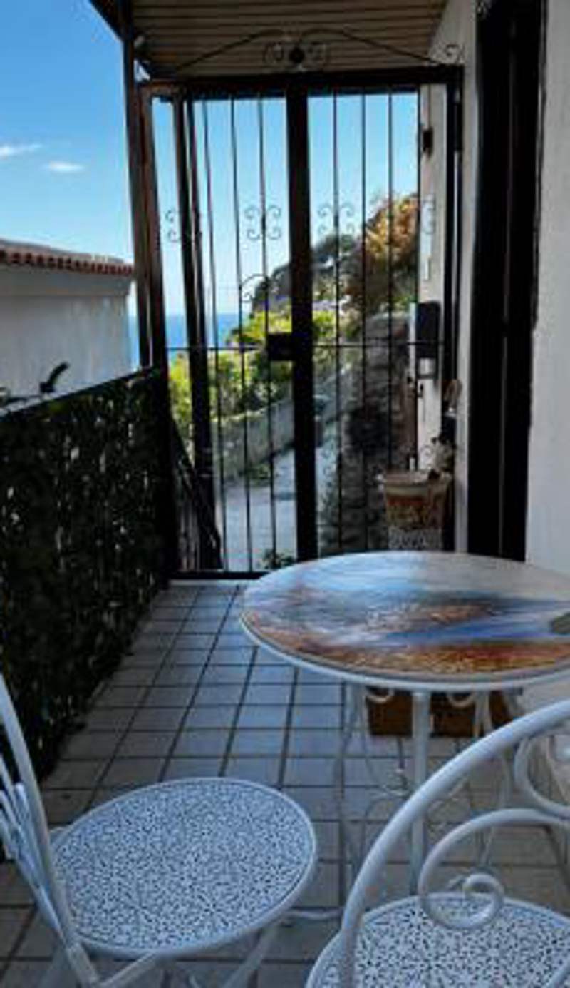 Lost In Amalfi