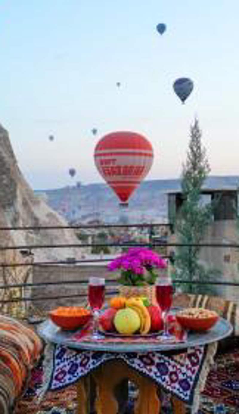 Safran Cave Hotel