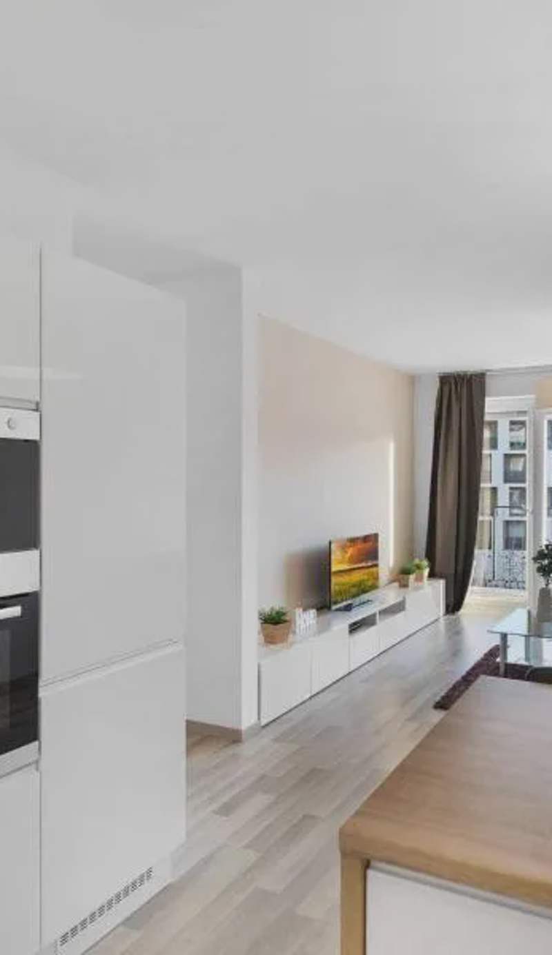 Sunflower - Modern large charming apartment with balcony