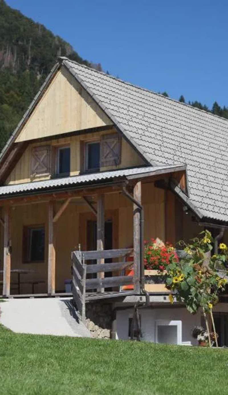 Apartmaji Pri Kozmavo - Little House