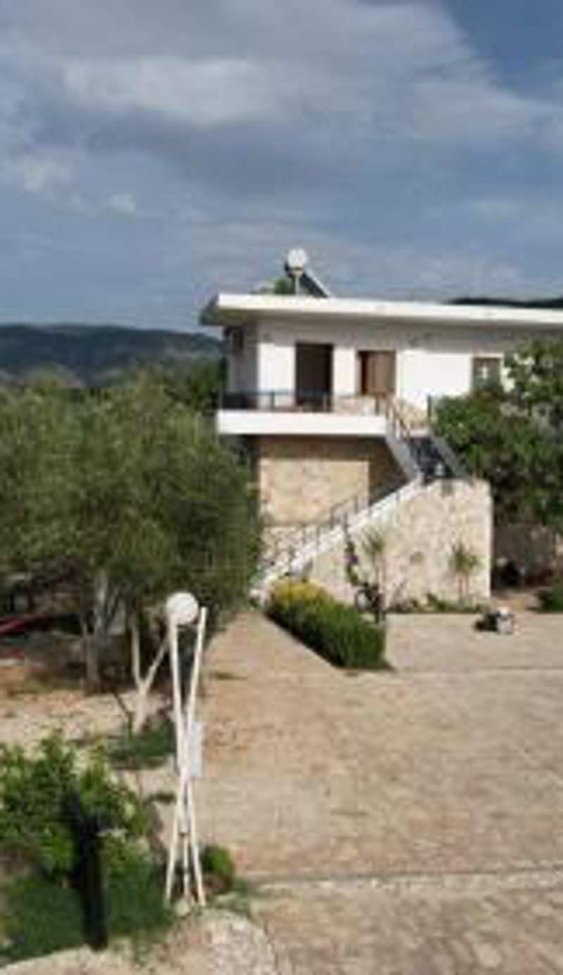 Garden Villa Lake Side & Glamping
