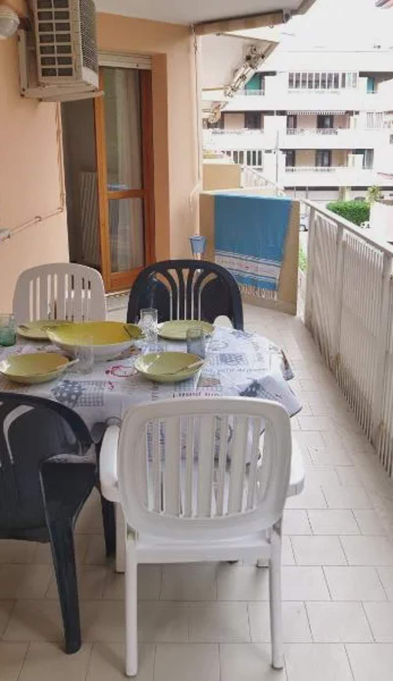 MagnoliaAlMare-beachfront with spacious terrace