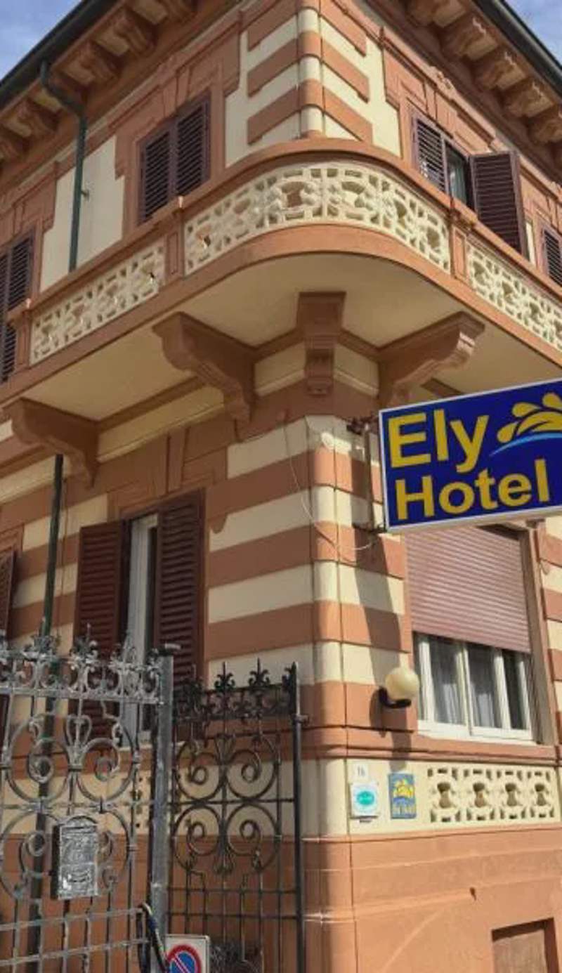 Hotel Ely