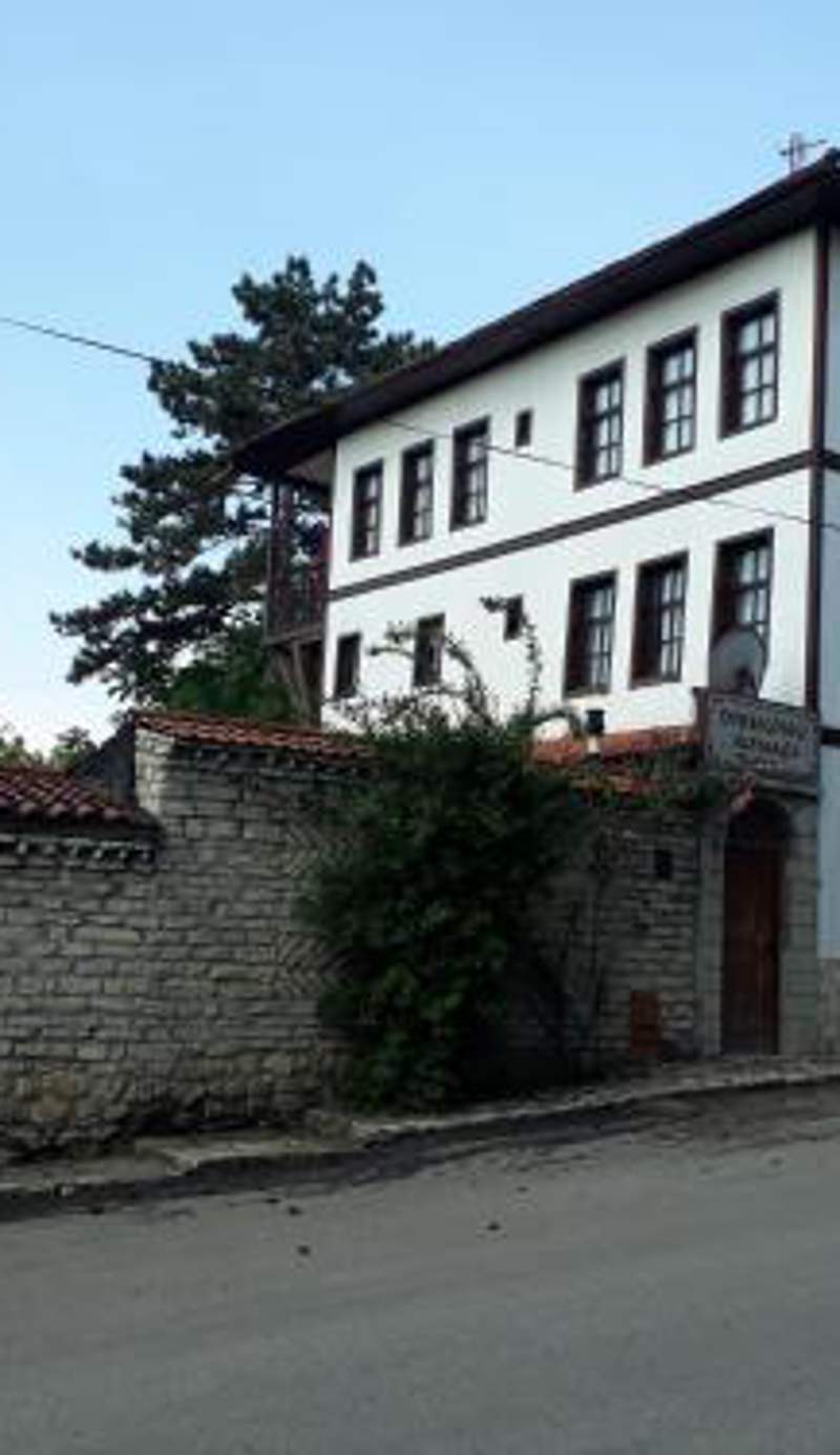 Dibekönü Konak