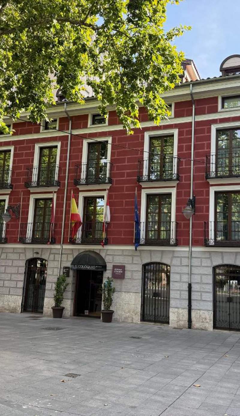 Dorma El Coloquio