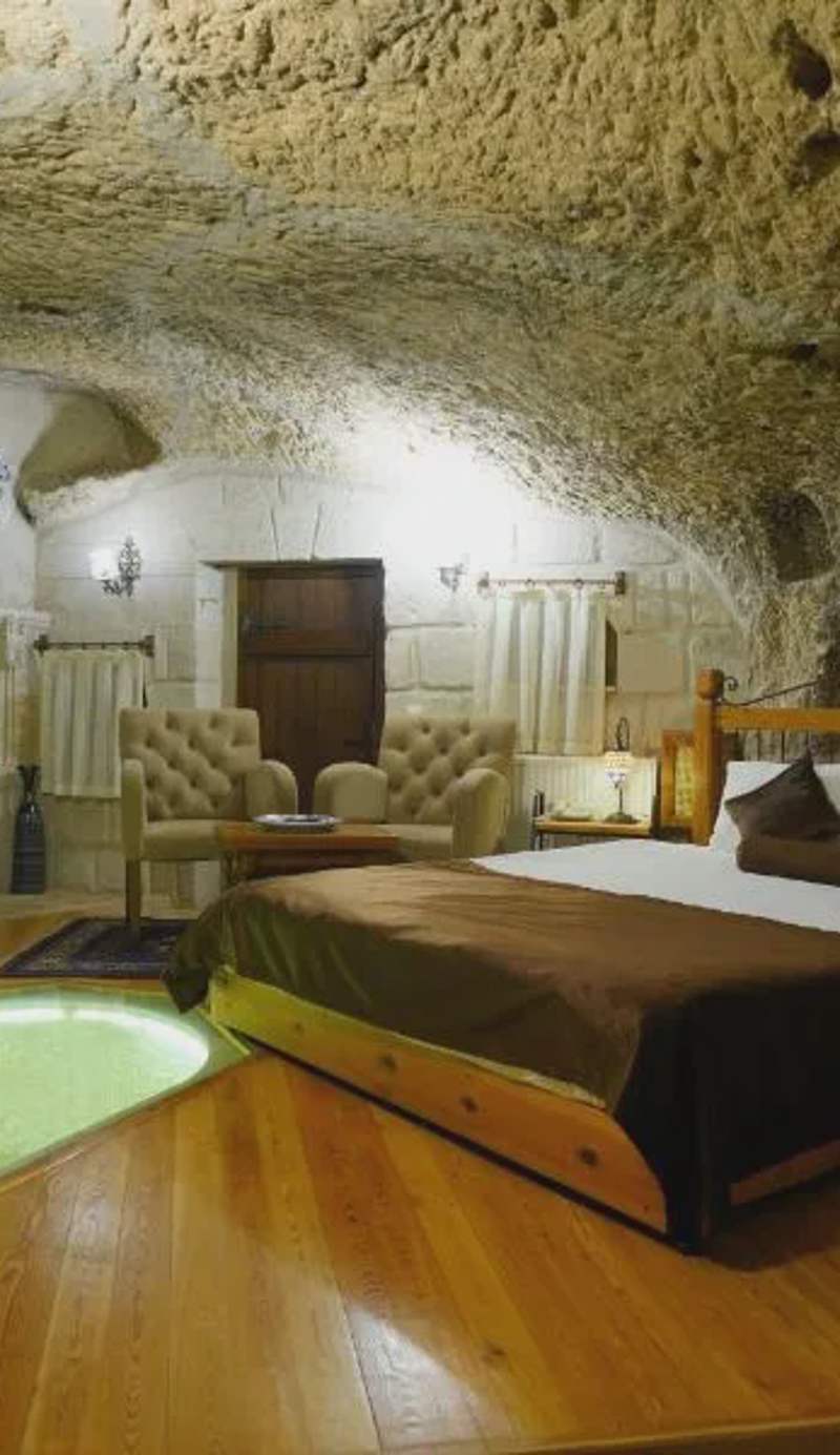 Harman Cave Hotel