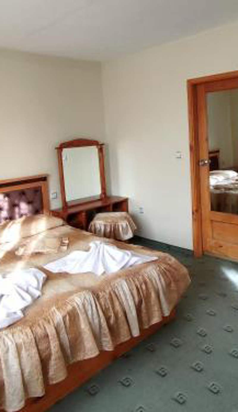 Guest Rooms Grachenovi