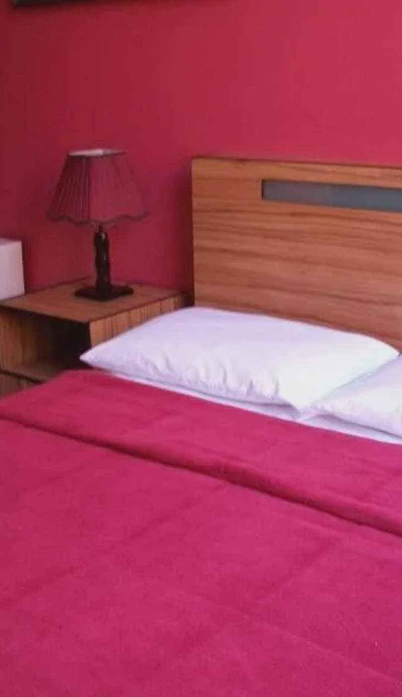 Hostal Hellen Ross