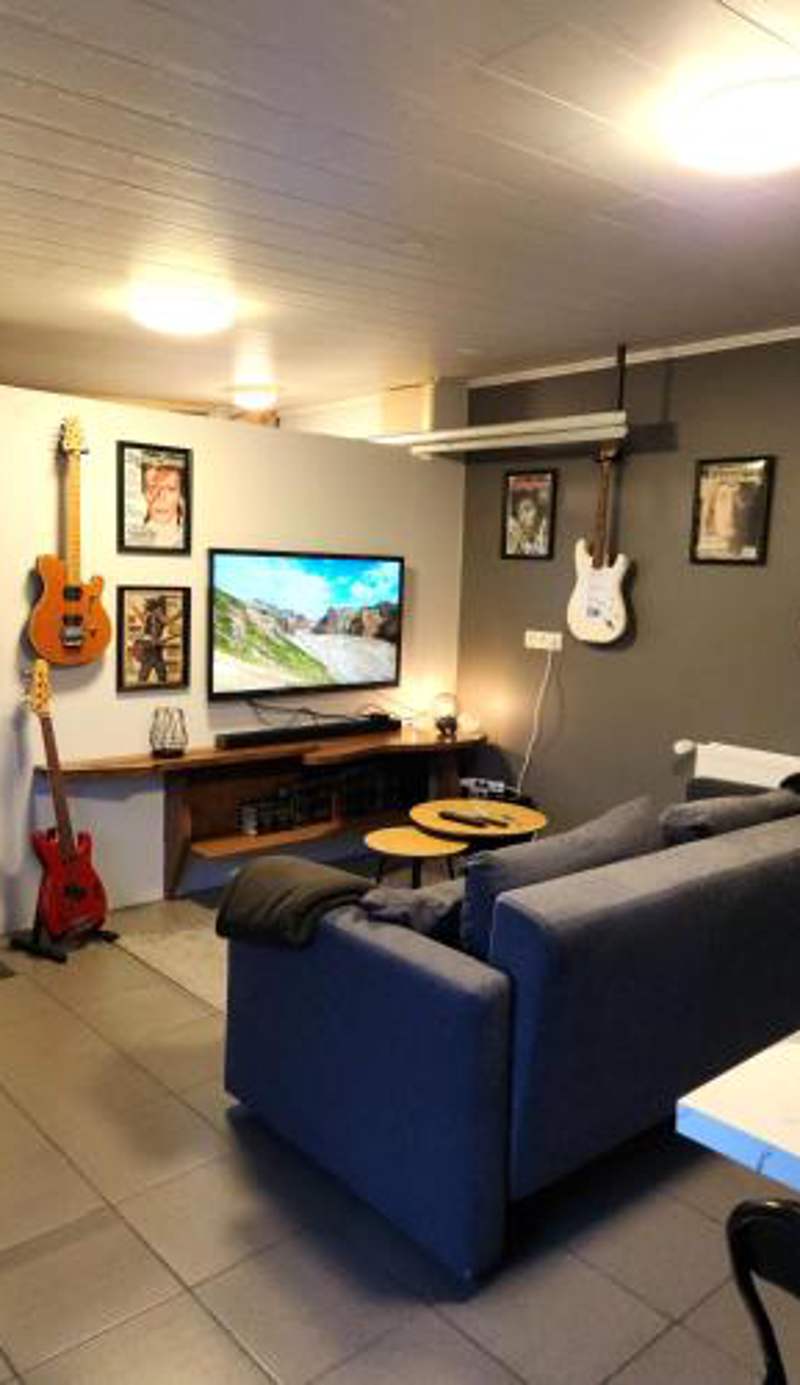 Studio Seven 7