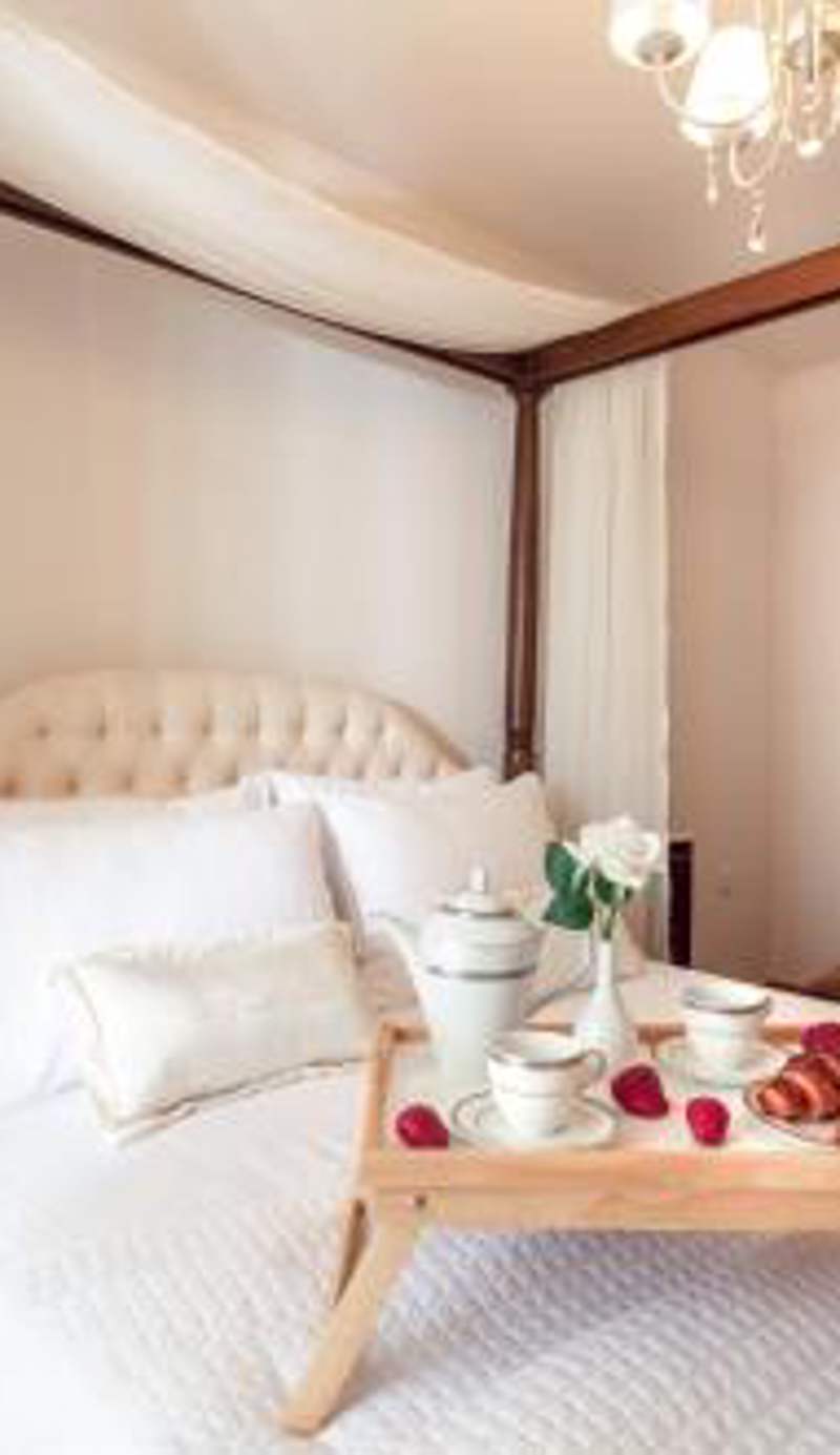 Maison Downtown Luxury Apartments!