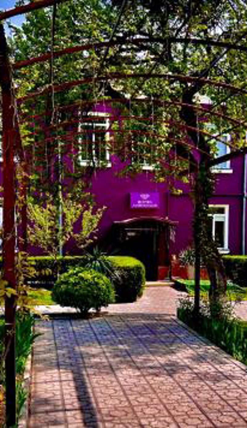 Apart Hotel Armon