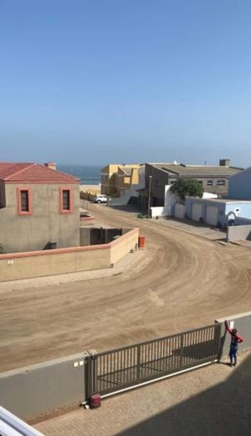 Riekert's Self-Catering Apartment @Silver Sands