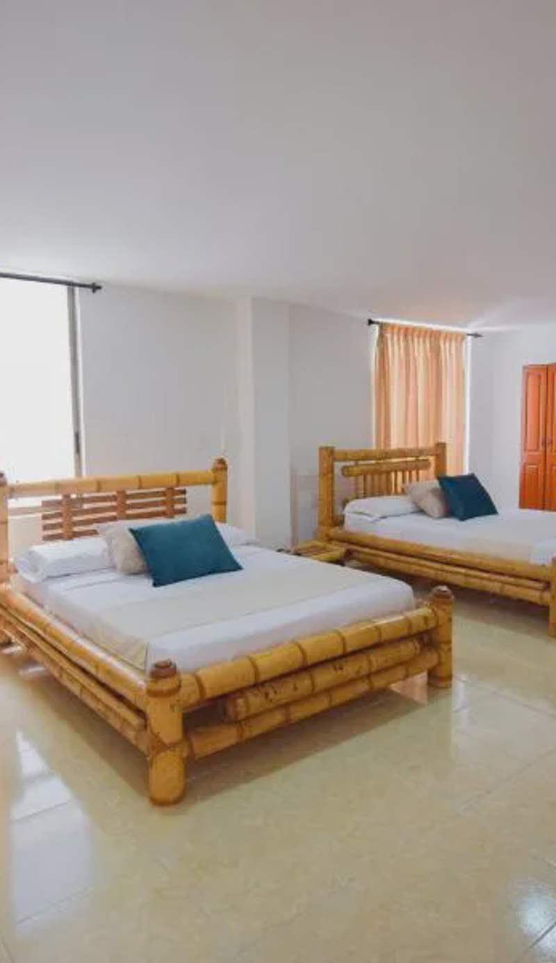 Hotel Toledo Plaza