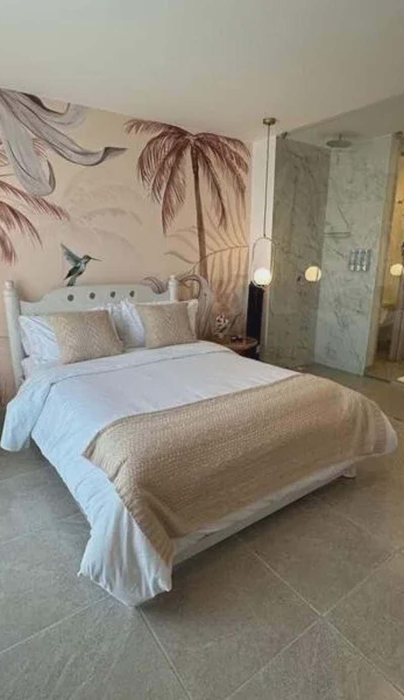 Belmonte 209-Lindo apartamento en Av centenario con pisicna gym