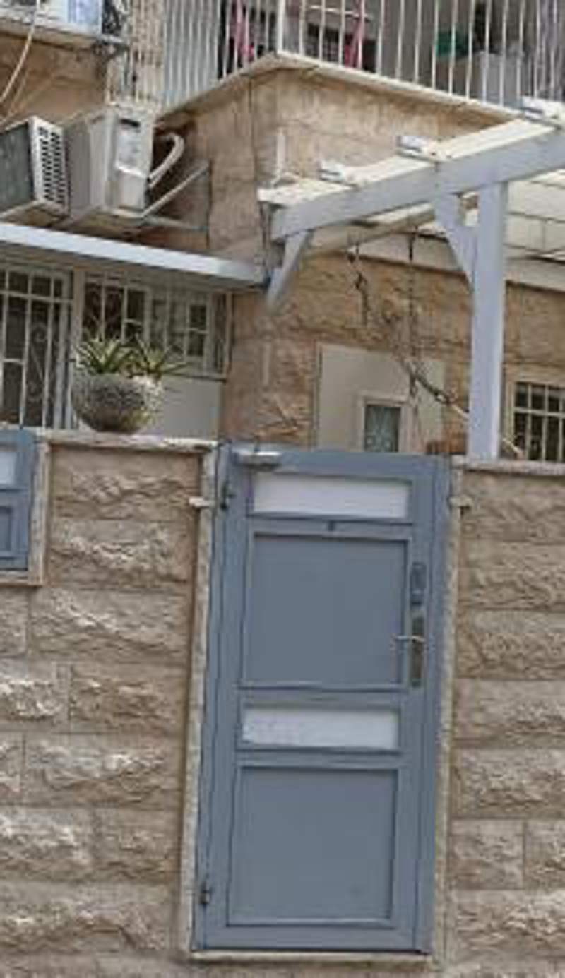 Yair room apartment