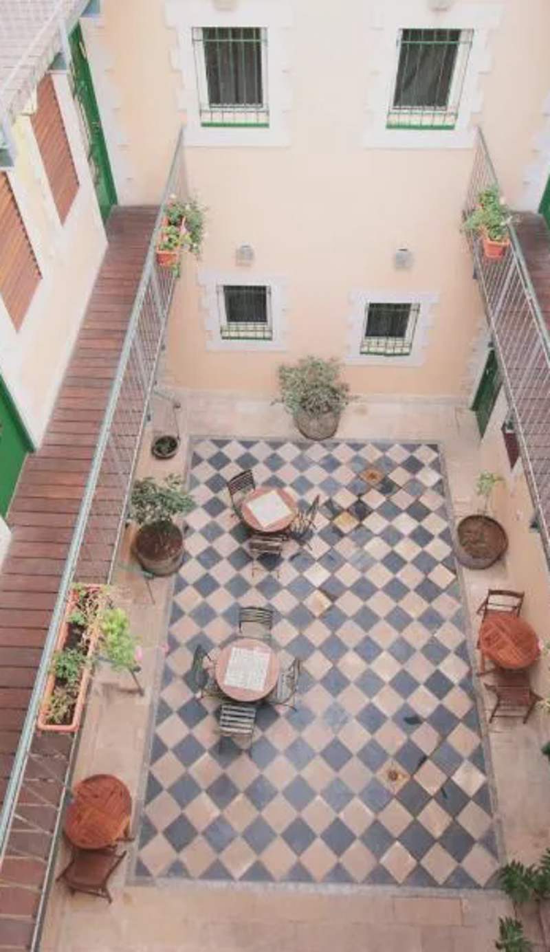 The Market Courtyard - Suites Hotel