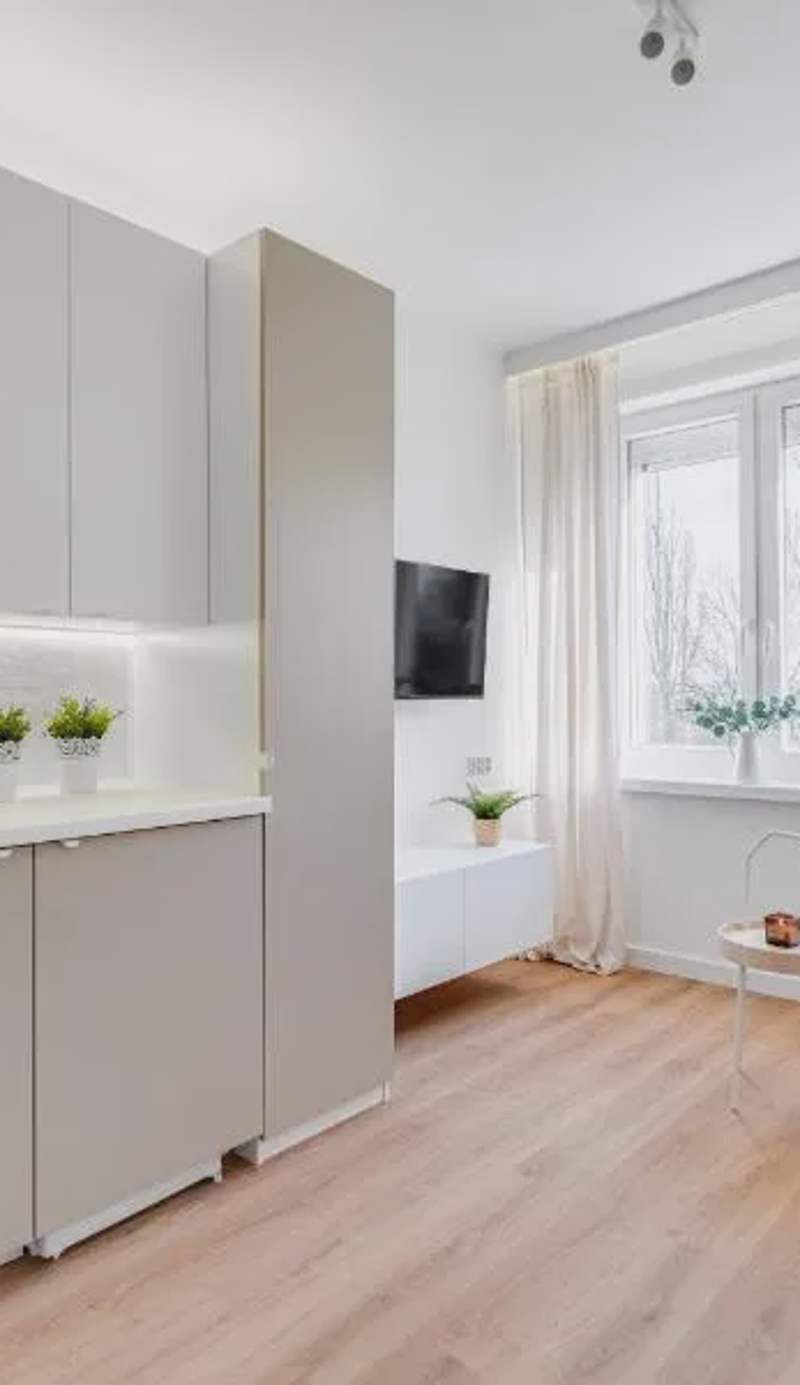 COMFISTAY Armii krajowej 16B - Near Central Station and Free parking