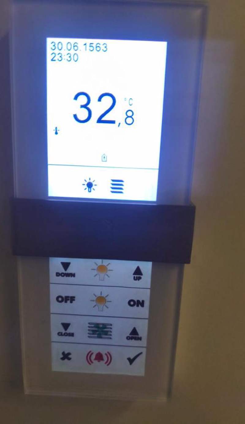 Bed and  Boarding (Naples International Airport)