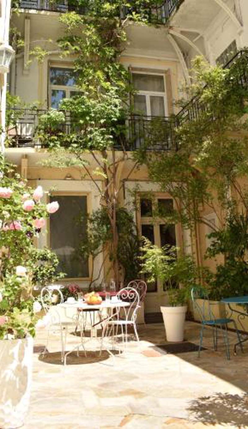 Hôtel Henri IV