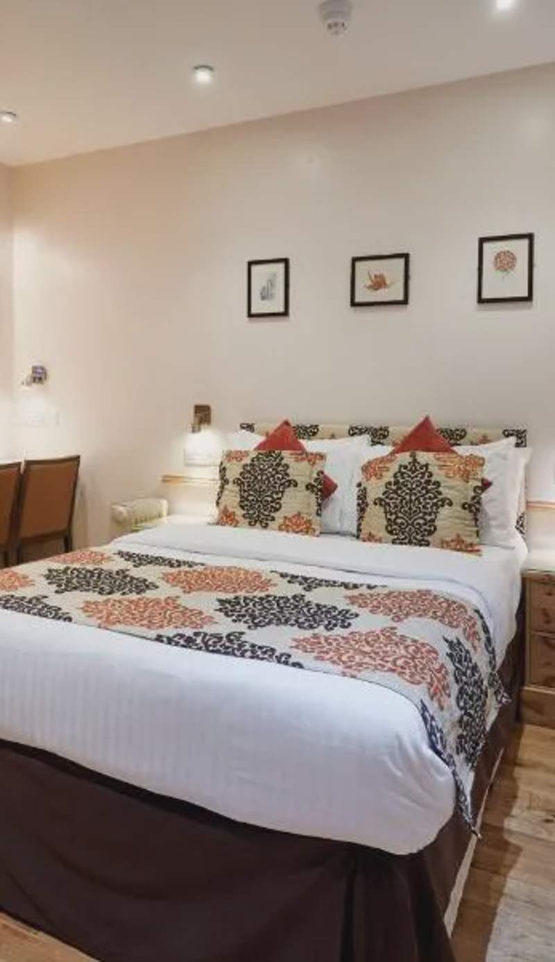 Conifers Guest House