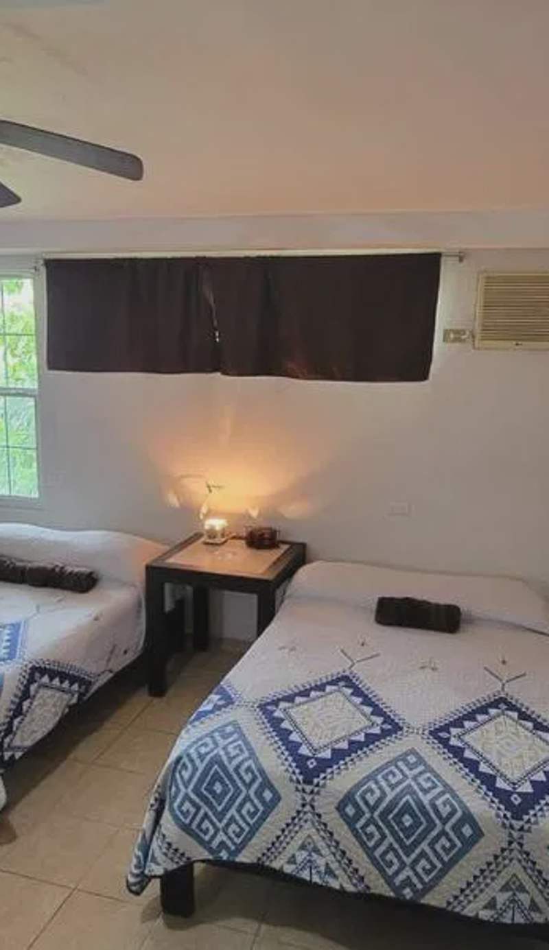DepaB privado, centrico,Wifi 80 mb ,aire acondicionado ,cocina, cochera techada,