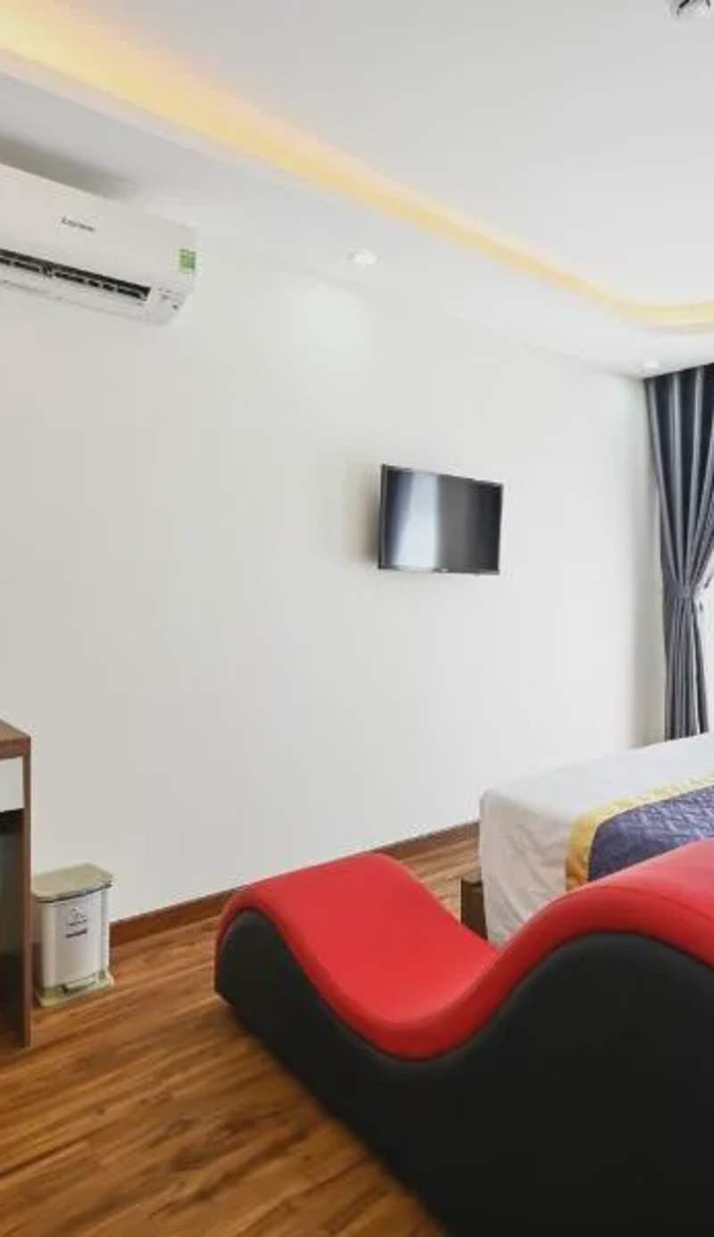 Napoly Hotel